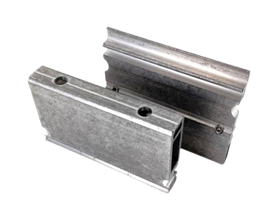 Bild von T-Verbinder p.z. Schüco AWS 90
12135100S - S235100
> 1 Paket = 10 Set's