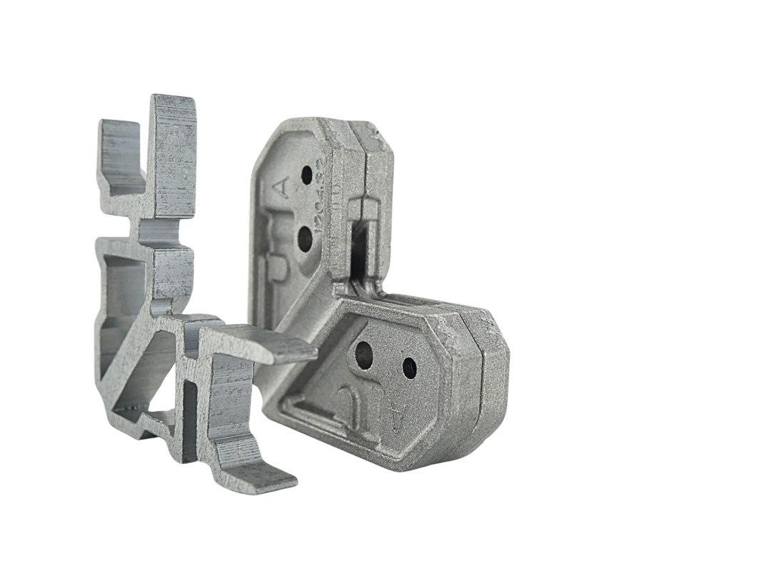 Bild von Eckverbinder p.z. Schüco AWS
11133199S - S236199
> 1 Paket = 100 Set's